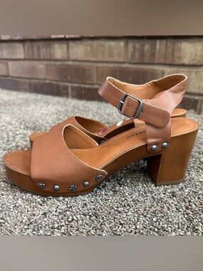 Lucky Brand Zashti Platform Wedge Sandal Brown Leather 6.5